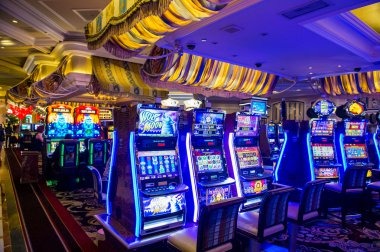 Antarmuka Reactoonz di aplikasi mobile vip5555 dengan grid permainan 7x7
